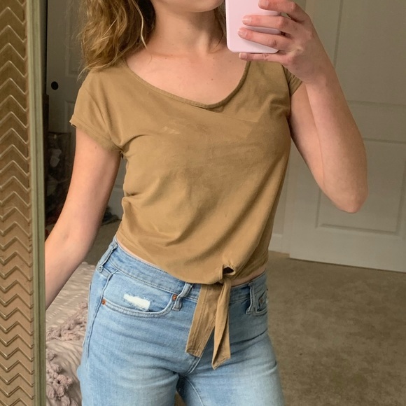 Suede Tie Front Cropped Top - Picture 2 of 4